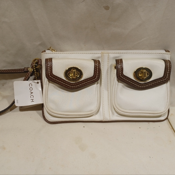 Coach Handbags - Coach Wristlet Or Small Bag